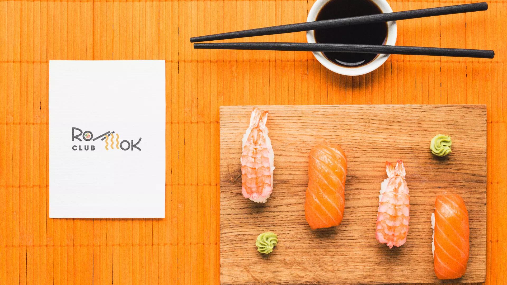 Создание логотипа суши-бара «Roll Wok Club» в Спас-Деменске